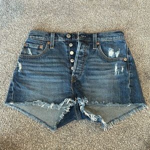 Levi’s 501 - High Waisted Jean Shorts